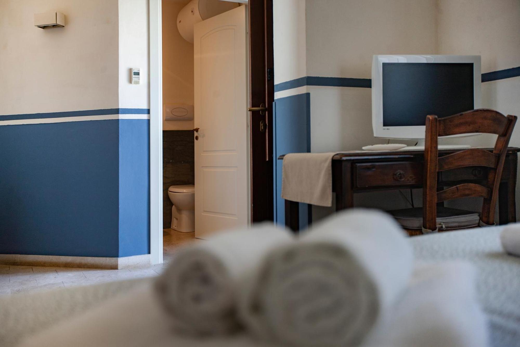 Arbaria Hotell Trapani Eksteriør bilde