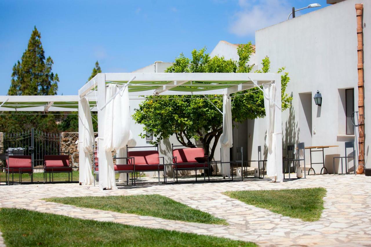 Arbaria Hotell Trapani Eksteriør bilde