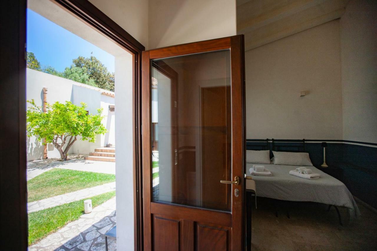Arbaria Hotell Trapani Eksteriør bilde